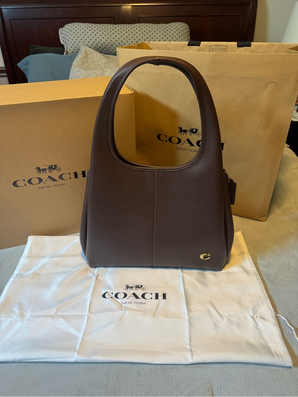 Coach Lana Shoulder bag in Maple